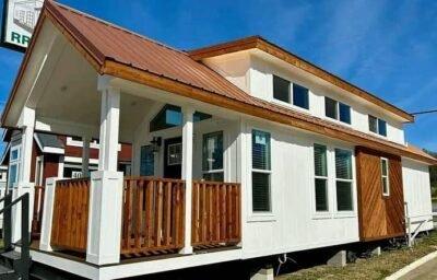 The Lark Tiny Home for Sale